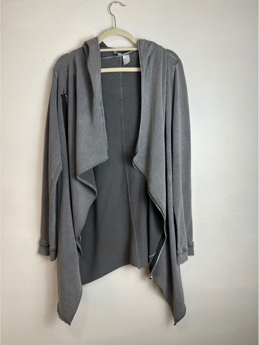 H&M Divided Gray Asymmetrical Zip Hoodie Size S/M Draped Longline Moto Cardigan